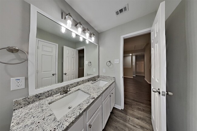 Building Photo - 14602 Harcourt Bridge Ct