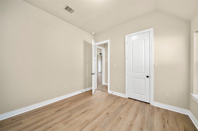 Building Photo - 29131 Erica Lee Ct