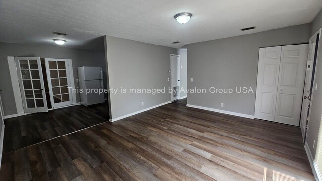 Building Photo - 7384 Irving Scott Dr