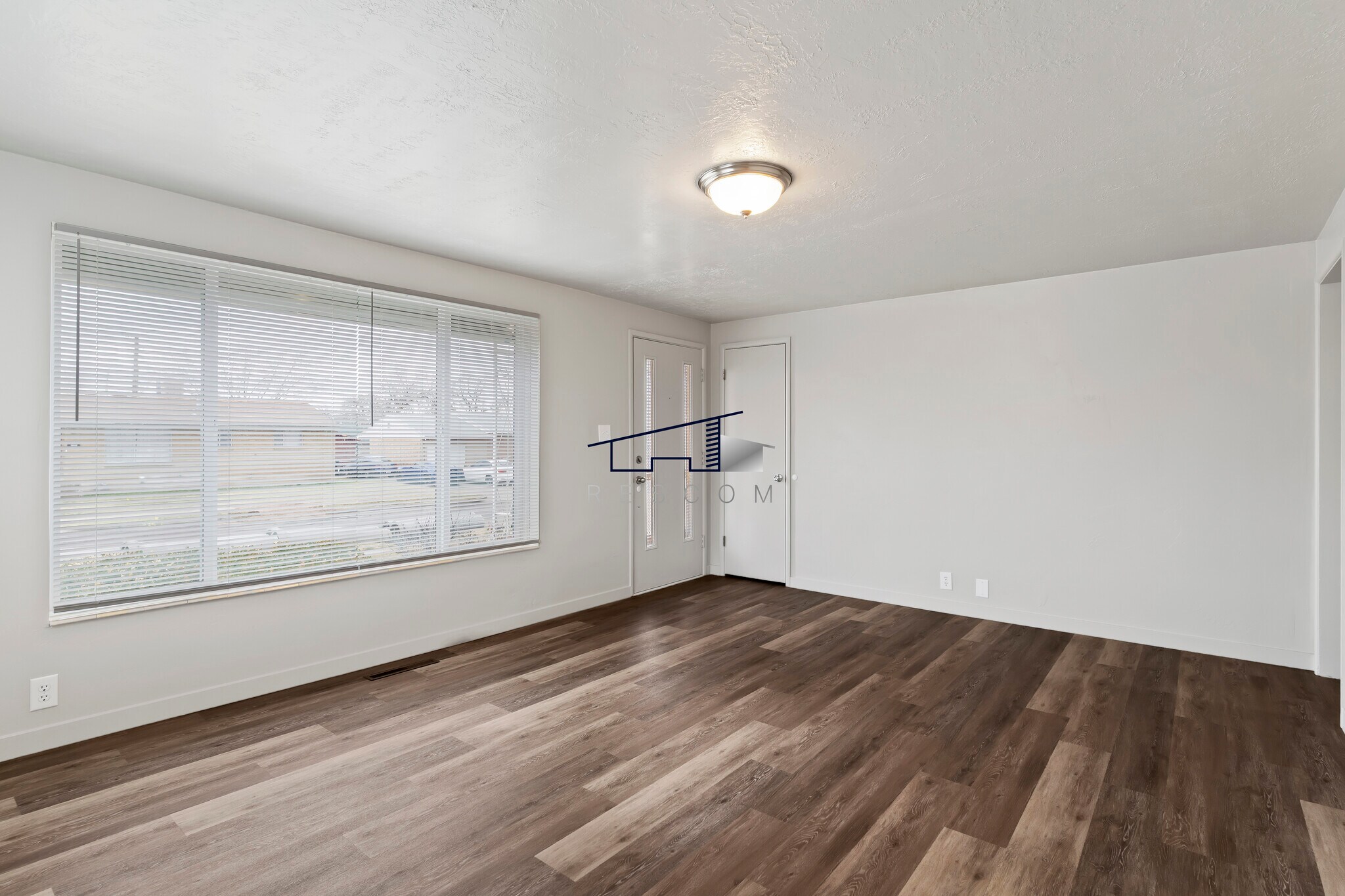 Building Photo - 138 Lynnwood Dr