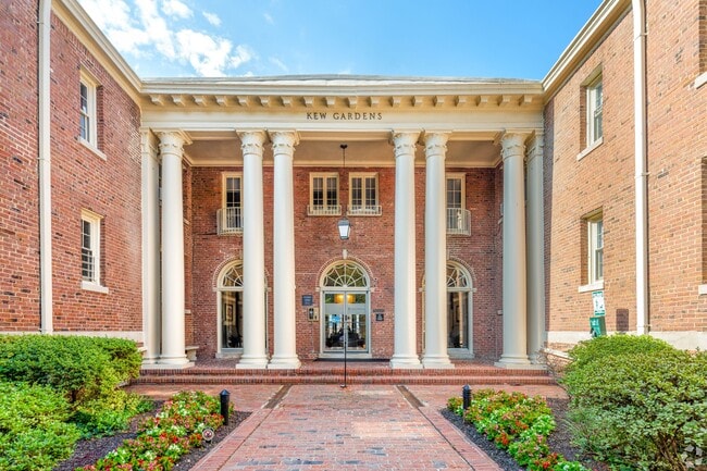 Building Photo - Kew Gardens