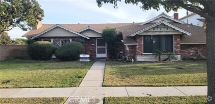Building Photo - 3222 Oak Knoll Dr