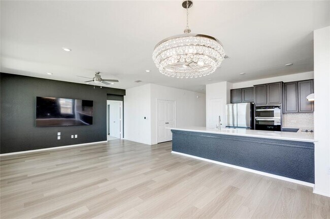 Building Photo - 8203 Tranquil Glade Trl