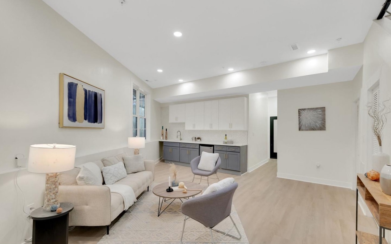 Building Photo - 3905 Kansas Ave NW