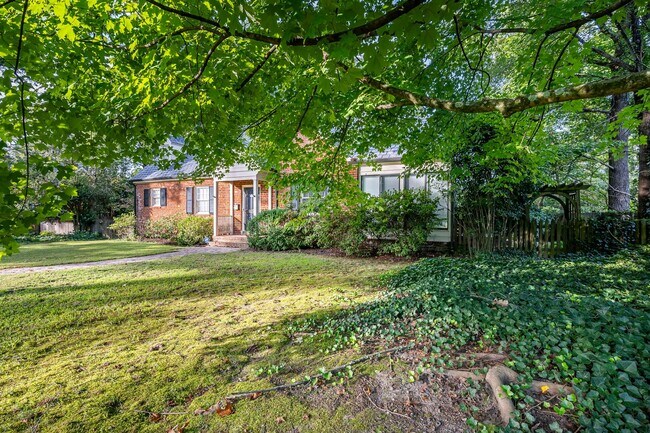 Building Photo - Traditional Cape Cod Charm Meets Henrico C...