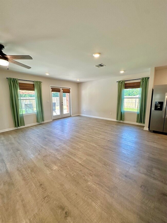 Building Photo - 26 Gray Fox Ct