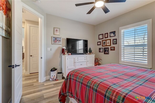 Building Photo - 281 Cibolo Way
