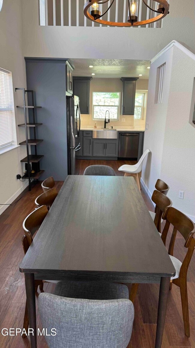 Building Photo - 7448 Plaza Taurina Dr