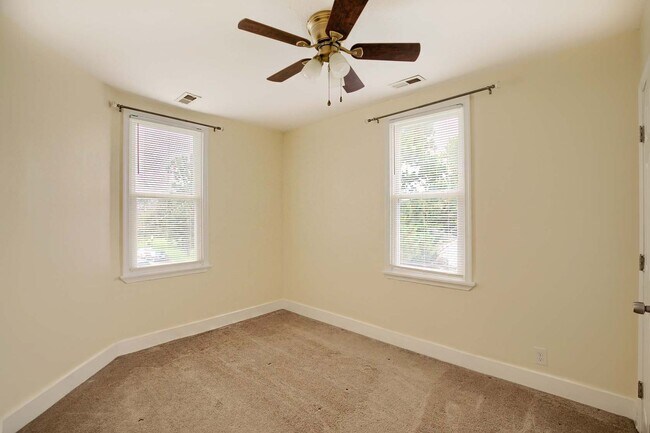 Building Photo - Call Sabrina Thomas Office at 757-767-0767 for more information