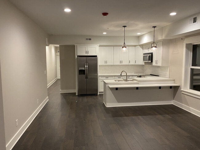 Building Photo - 4317 Holly