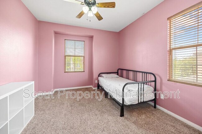Building Photo - 28851 Springfield Pl