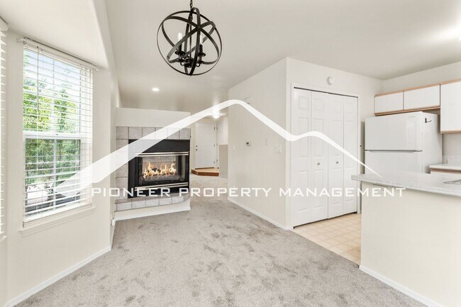 Building Photo - 6162 Colony Cir