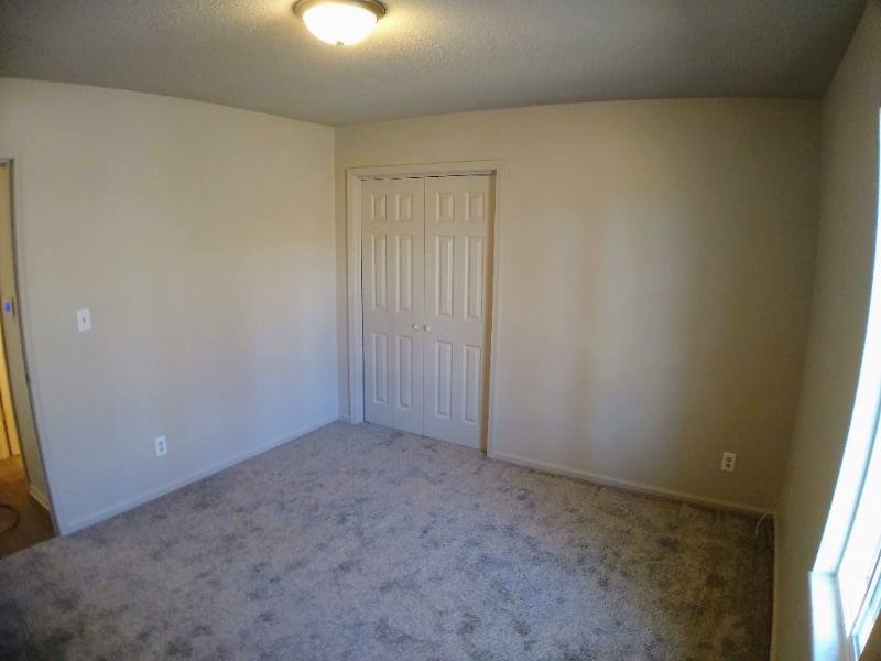 Building Photo - 2109 Louis Cir