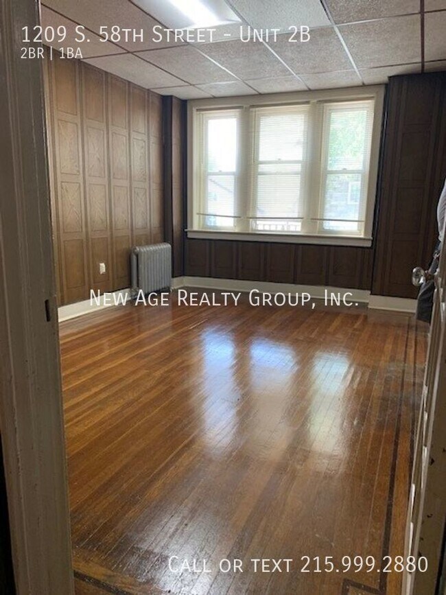 Building Photo - 1209 S 58th St