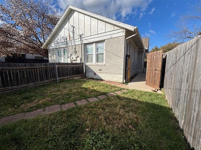 Building Photo - 3817 Crestline Rd