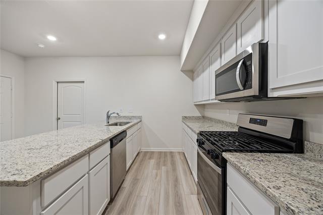 Building Photo - 308 Marsh Ln