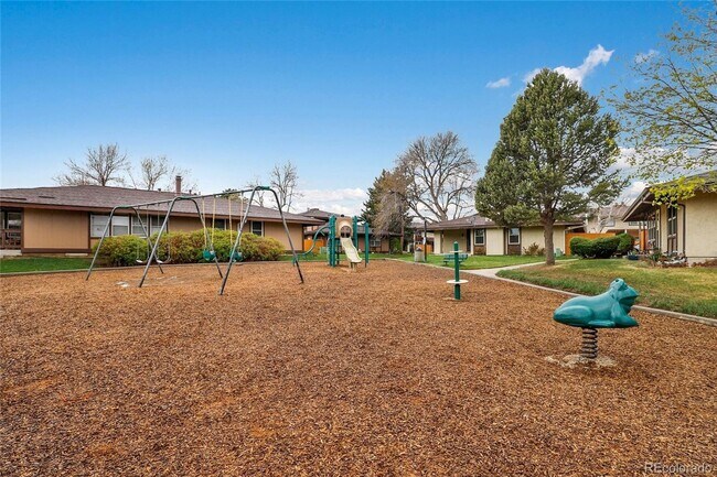 Building Photo - 3723 S Granby Way