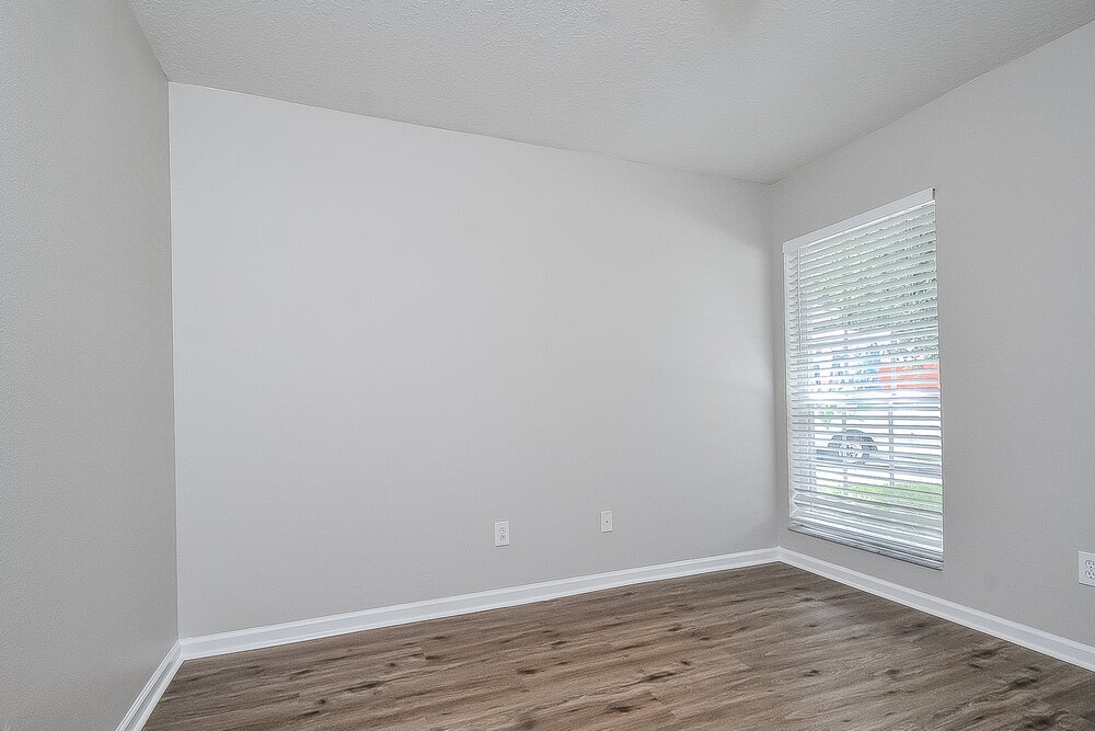 Building Photo - 10313 Hunters Haven Blvd