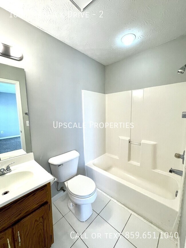 Building Photo - 1088 Merrick Dr