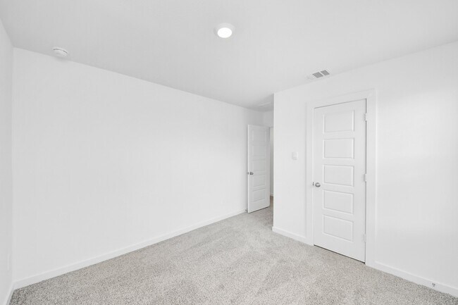 Building Photo - 8550 Tropical Breeze Wy