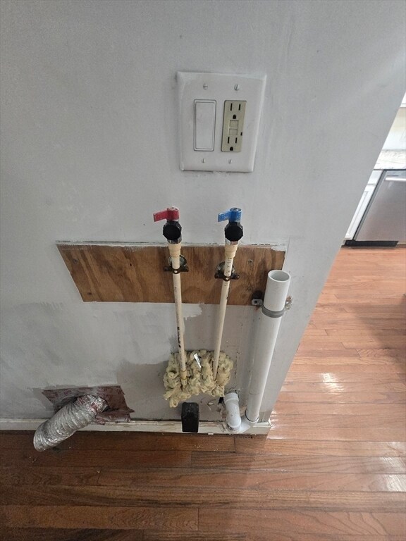 Building Photo - 380 Grafton St