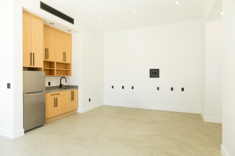 Building Photo - 135 Terrace