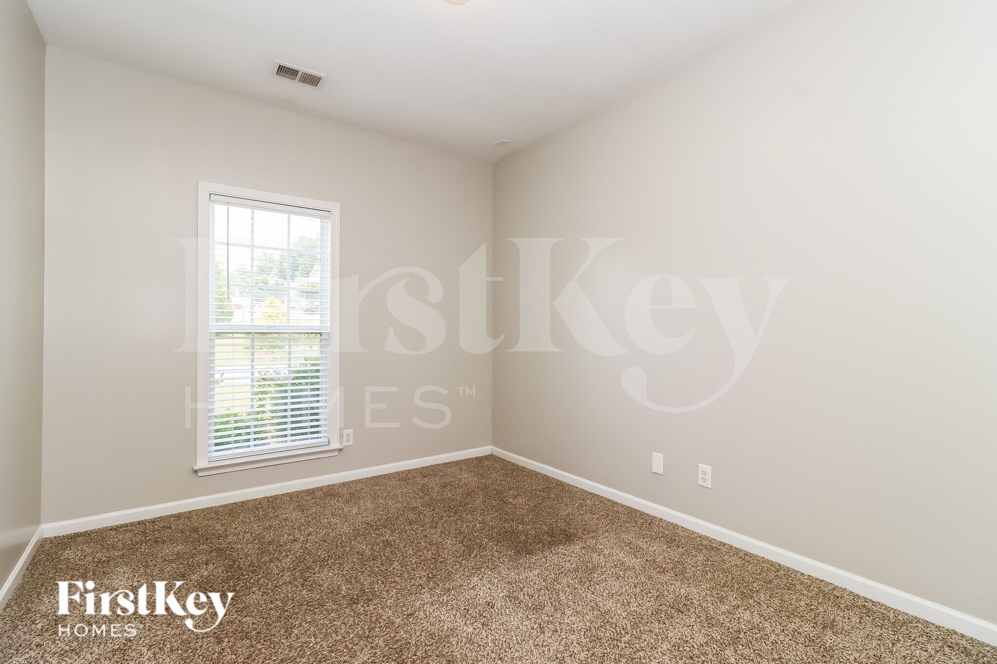 Building Photo - 103 Tilton Dr