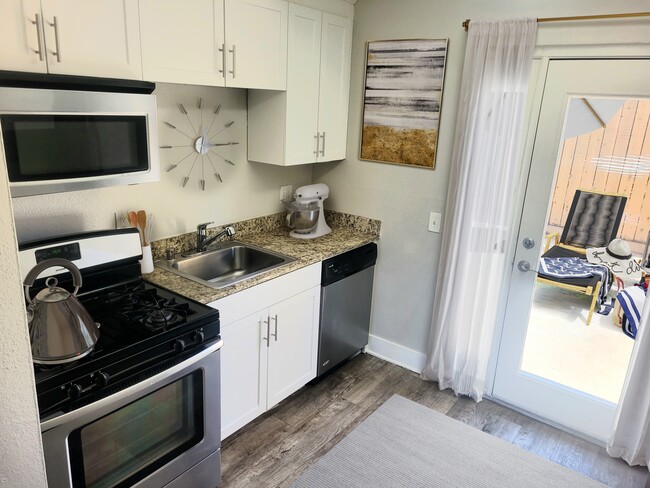 Open Concept Kitchen - Sutter Crossing (12/24)