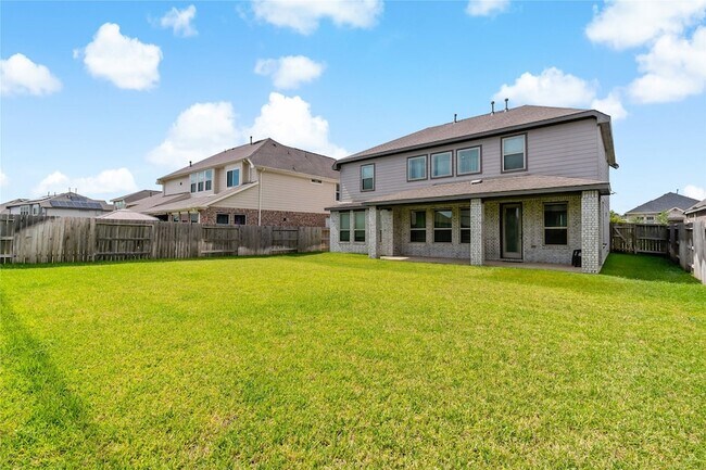 Building Photo - 14010 Hartford Heights Wy