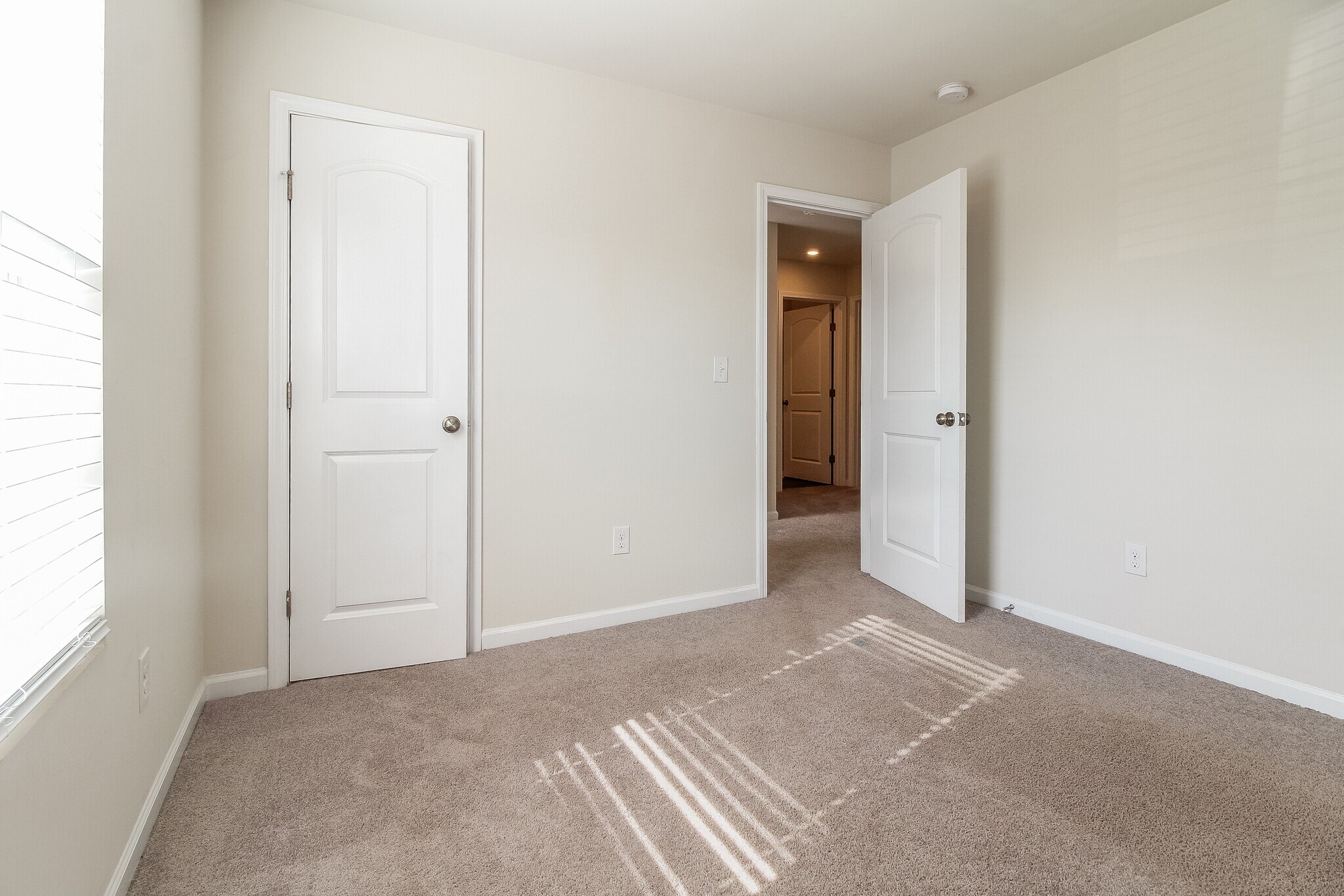 Building Photo - 204 Rawlings Hide Ln