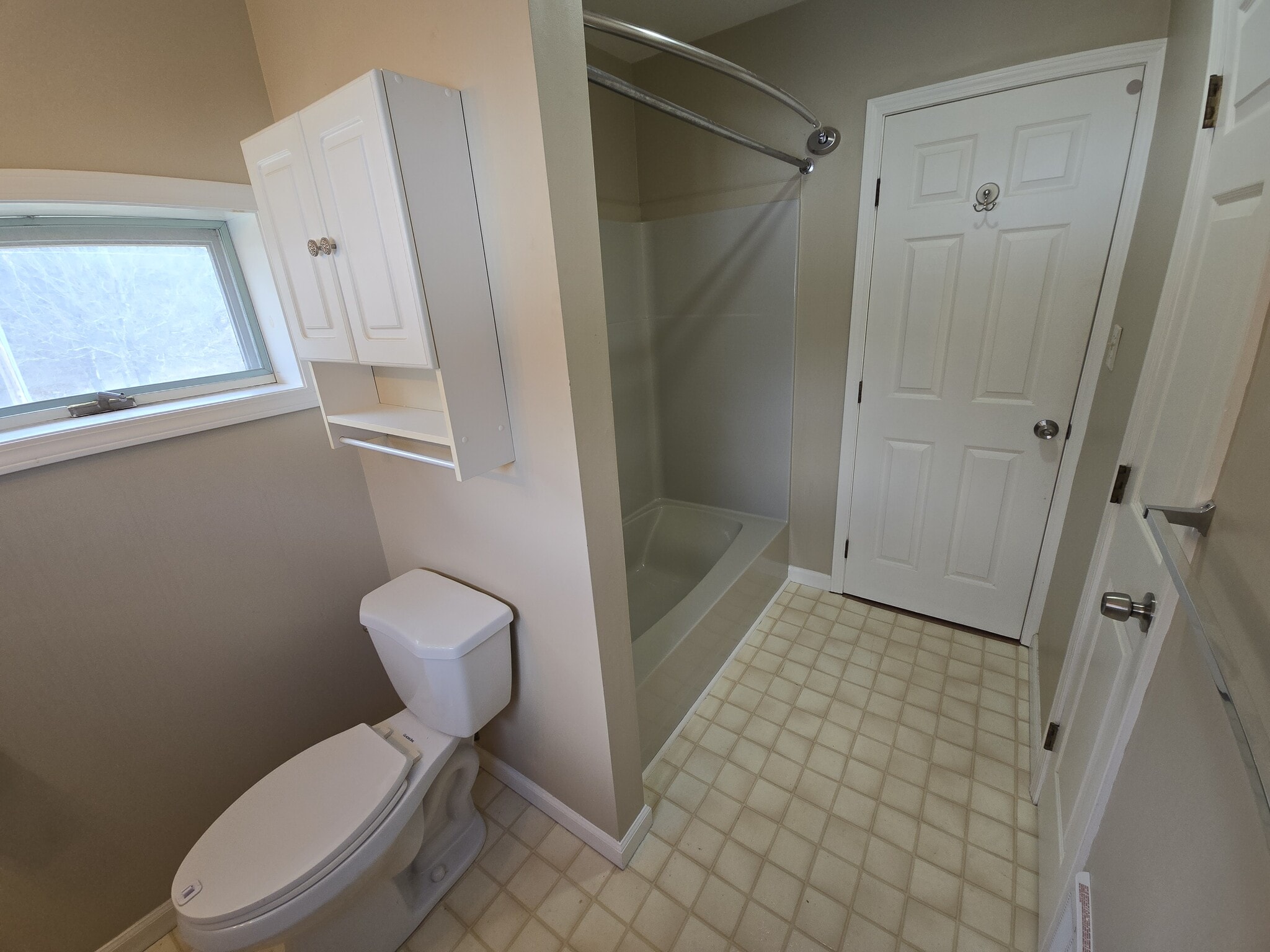 Building Photo - 52 Shelterwood Rd