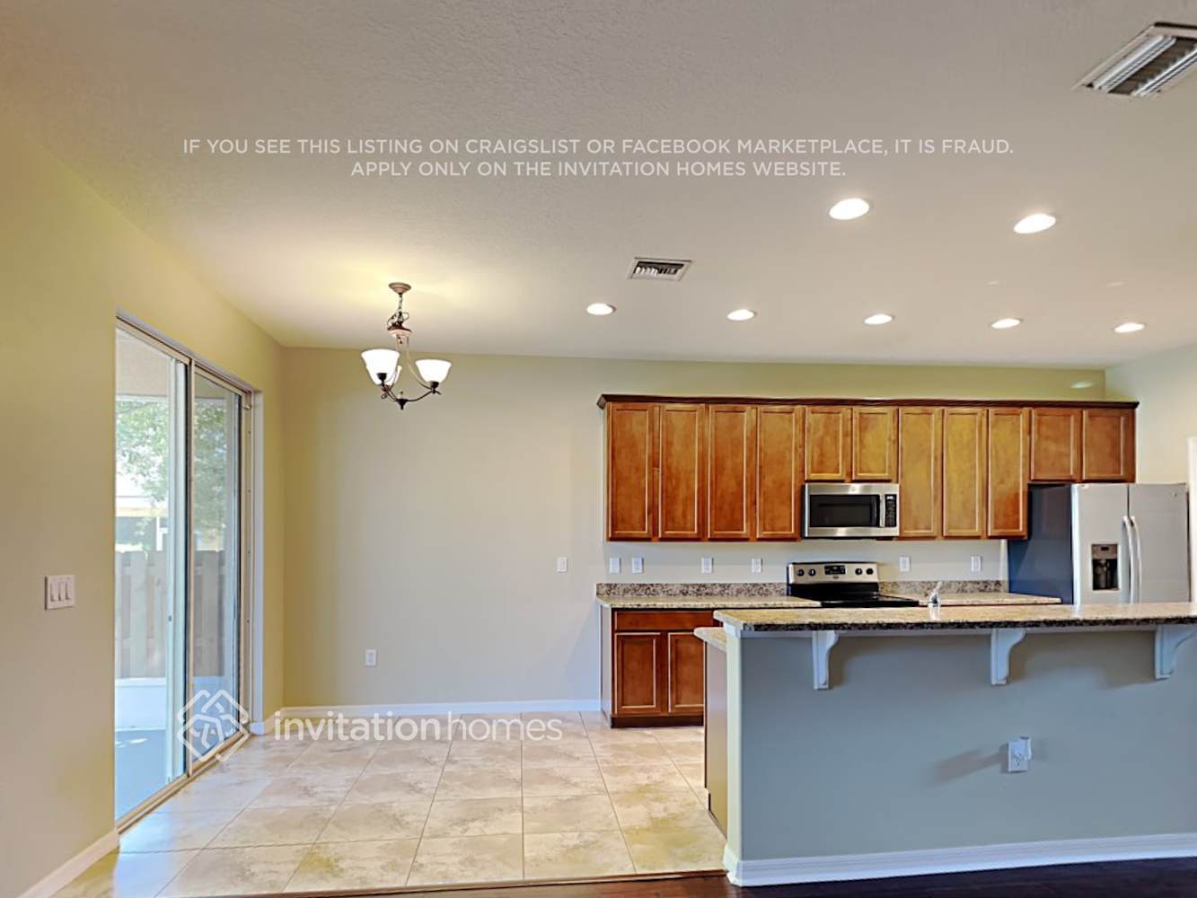 Building Photo - 2202 Lune Ct