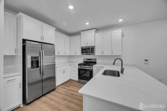 Building Photo - 30212 Radford Ct