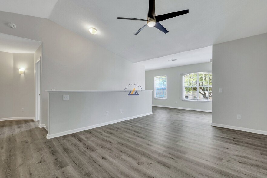 Building Photo - 897 Fording Island Rd