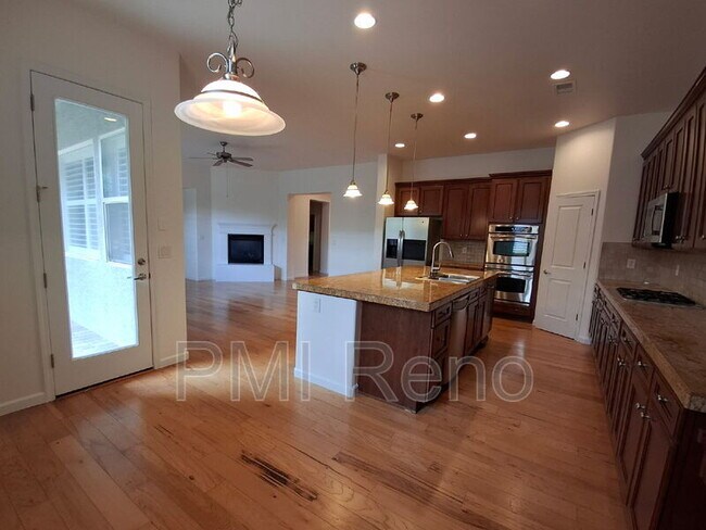 Building Photo - 5080 Rhine Wine Dr