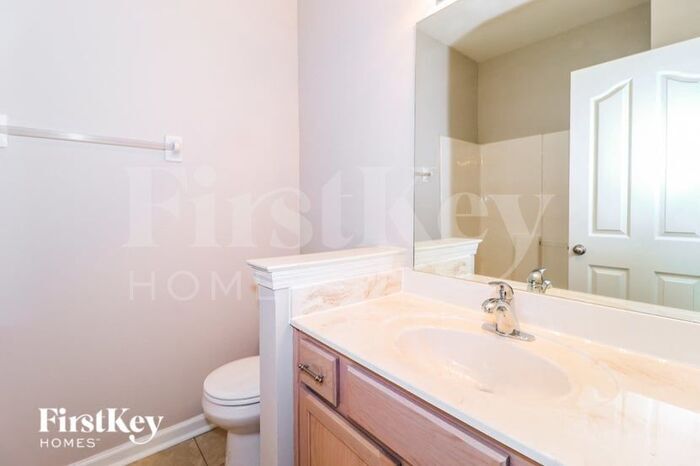 Building Photo - 8570 Griffin Park Dr