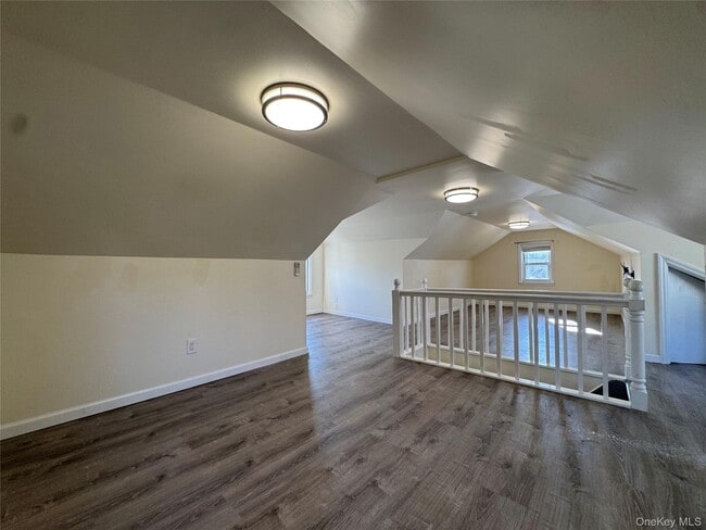 Building Photo - 267 Plainfield Ave