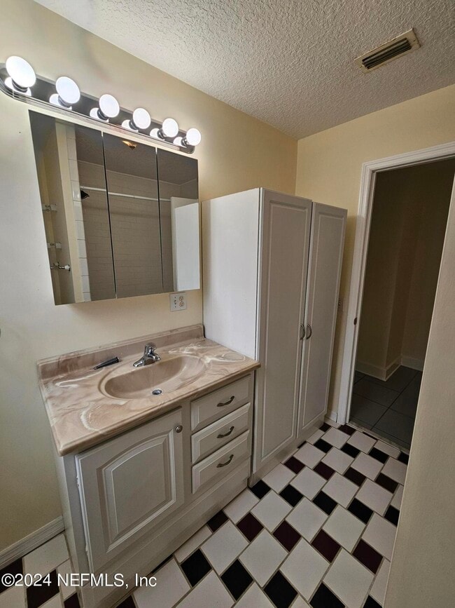 Building Photo - 3660 Rosemary St