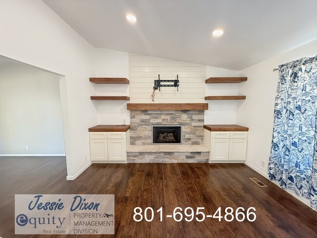Building Photo - 6811 S 1905 W