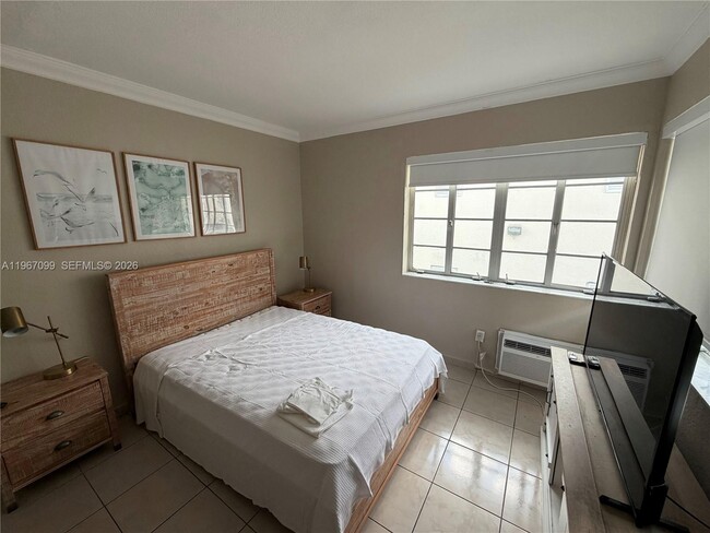 Building Photo - 301 86th St