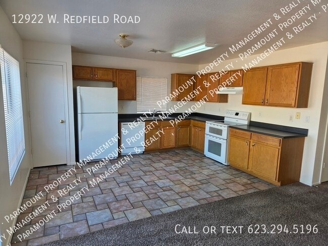 Building Photo - 12922 W Redfield Rd