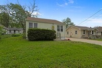 Building Photo - 4437 N Jackson Ave