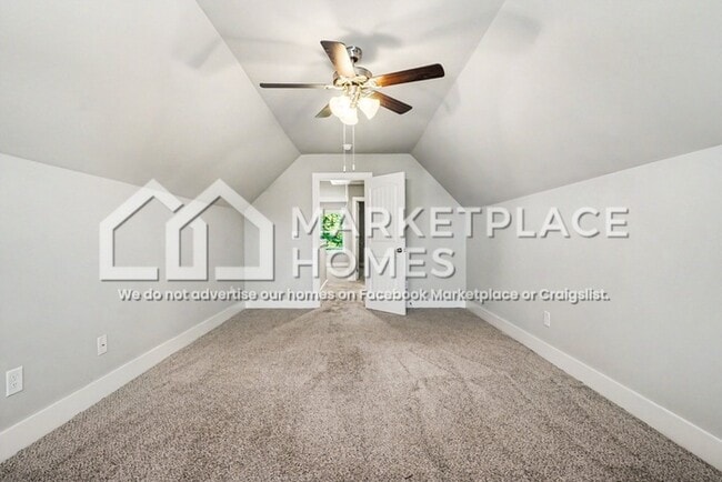 Building Photo - 225 Melba Ln