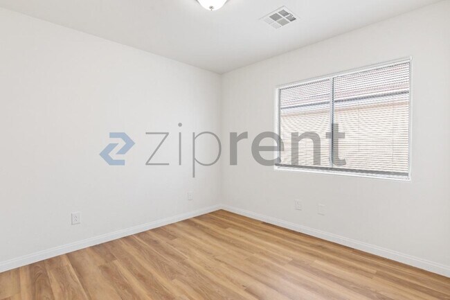 Building Photo - 3444 N Bearpin Gap Ln