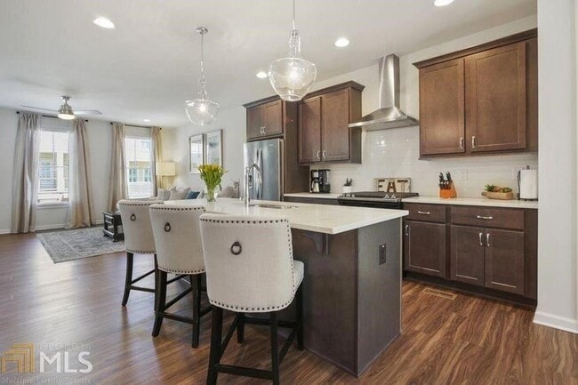 Building Photo - 760 Winton Way