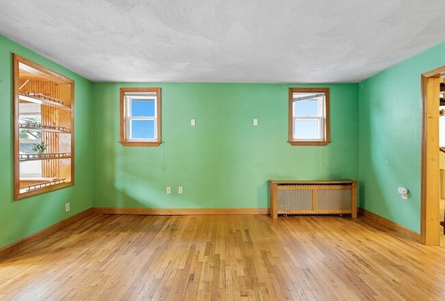 Building Photo - 60 Haines St