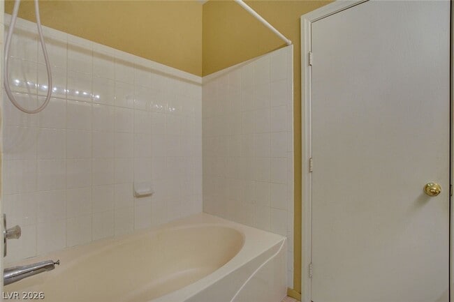 Building Photo - 7450 S Eastern Ave