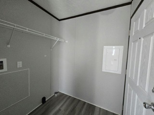 Building Photo - 705 Romeo Dr