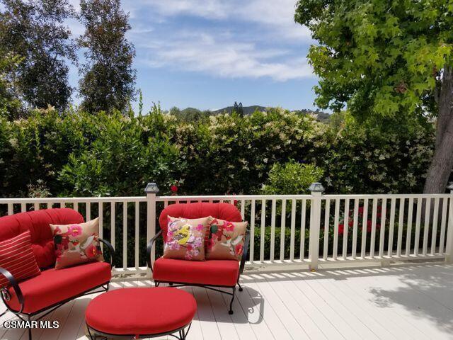 Building Photo - 885 Boxthorn Ave