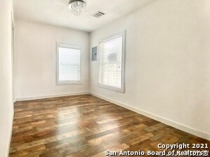 Building Photo - 3237 Colima St